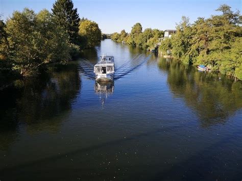 Maybe you would like to learn more about one of these? Altes Eishaus, Hotel & Restaurant - Wißmarer Weg 45, 35396 ...