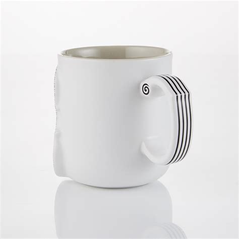 It looks like you're using artstation from great britain. 鍾琴一生馬克杯(橫紋白) - 生活居家 - 奇美博物館 線上商店 曾宇謙 CD 柴可夫斯基大賽 小提琴 黃俊文 複製框畫 ...