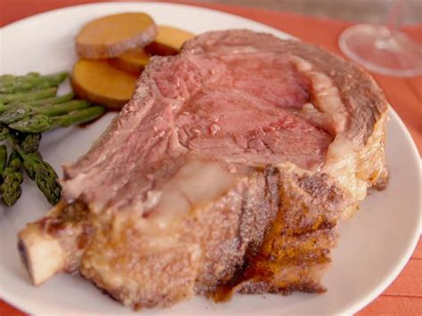 Arrange in one layer in a roasting pan; Foolproof Standing Rib Roast with Pan Sauce Recipe ...