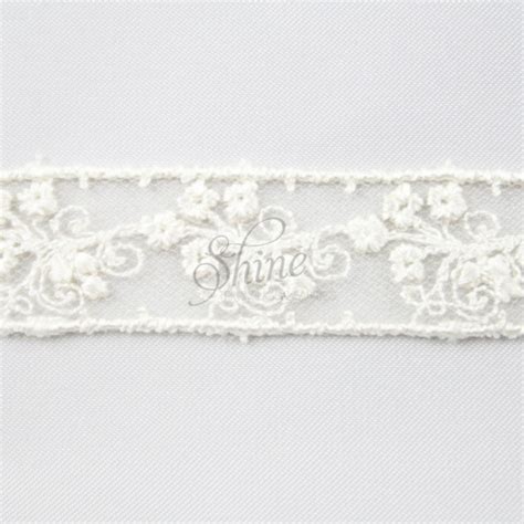 Embroidery Lace Trimming 478329 Ivory Shine Trimmings And Fabrics