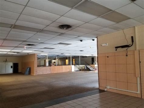 RIP Follett's Bookstore at Purdue West : Purdue