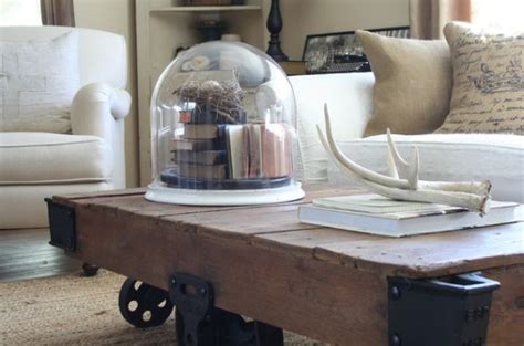 I browse pinterest a lot for home decor, decorating ideas, and inspiration for our home's mood board, and one thing i've noticed that all beautiful family rooms have in common is that their coffee tables are simple, carefully curated, and layered. Different Styles To Adopt When Decorating Your Coffee Table