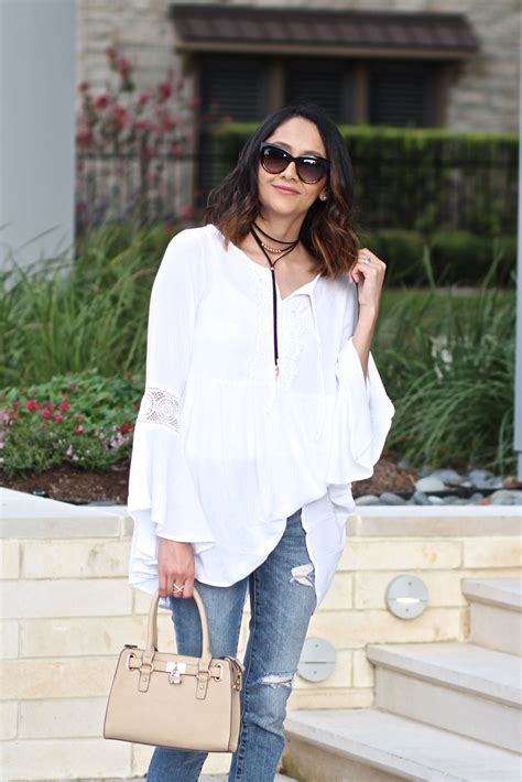 Casual Weekend Look Bell Sleeves Peasant Top Choker White Shirt