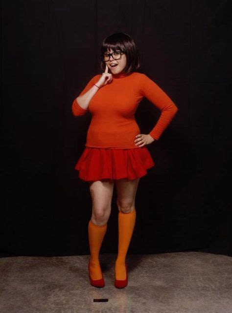 See more ideas about velma costume, velma, daphne and velma. DIY Scooby Doo Velma Costume | Velma costume, Velma halloween costume, Cosplay outfits
