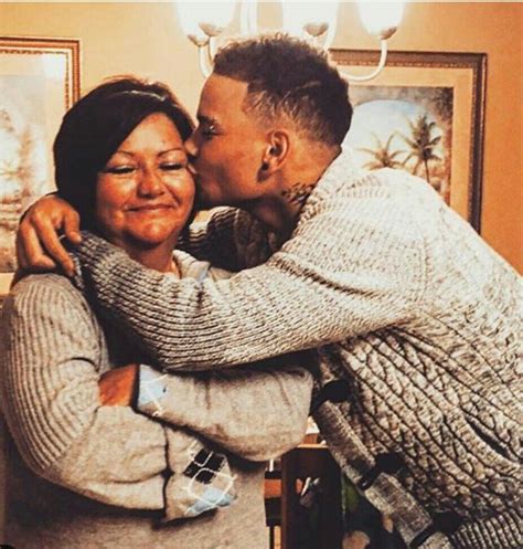 Kane And His Mom Date Kane Brown Brown Babies Country Boys
