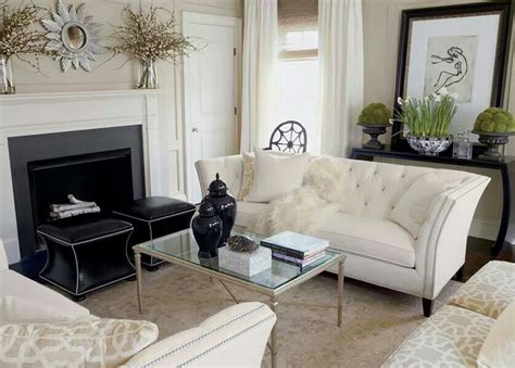 Cream With Black Accents Modern Chic Living Room Deco Living Room