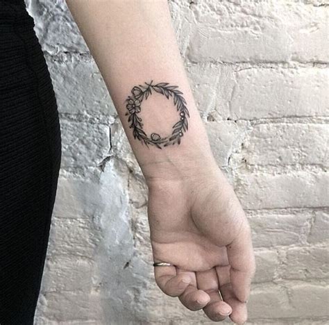 50 Amazing Wrist Tattoos For Men And Women Tattooblend