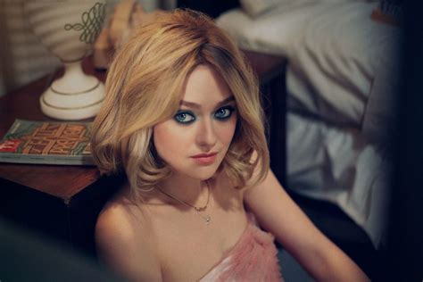 Dakota Fanning Hd Wallpapers Pictures Images