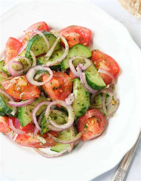 Italian Tomato And Cucumber Salad The Clever Meal