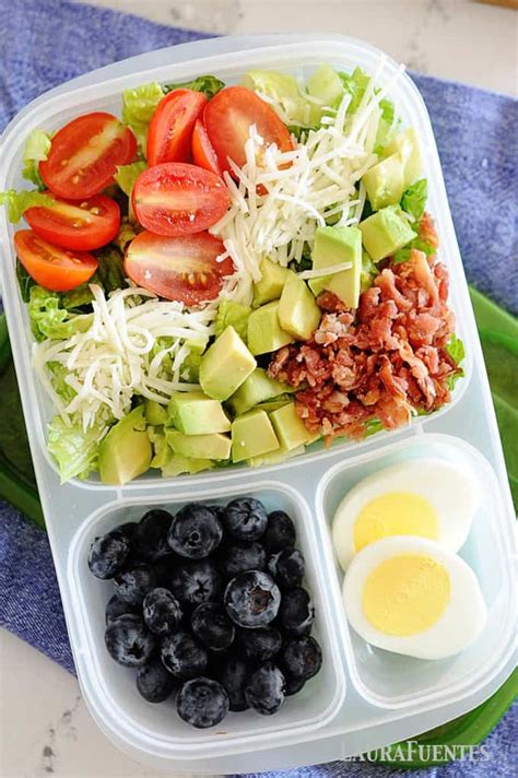 These tasty snacks feature the familiar flavors of fall—think pumpkin, apple, cinnamon, and more. 8 Cold Lunch Ideas for Work | Recipe | Quick healthy lunch, Healthy packed lunches, Easy healthy ...