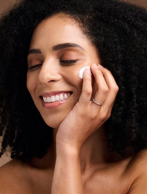 Black Woman Skincare And Cream For Face Makeup And Sunscreen Product