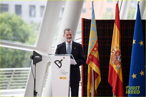 Spanish Queen Letizia Shows Off Summer Style While During Royal Tour