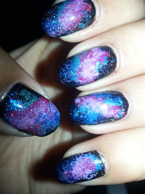 Galaxy Nails