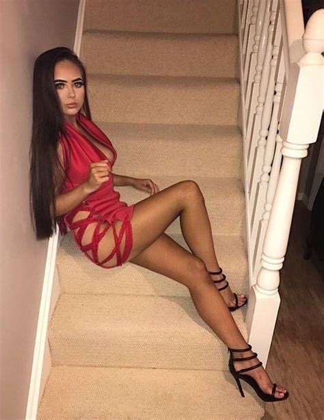High Heels And Short Skirts Porno Photo Comments