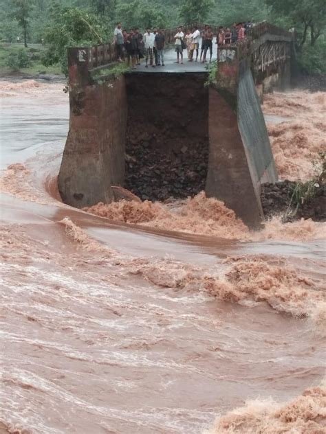 flood situation in karnataka and maharashtra continues to be grim photos india today