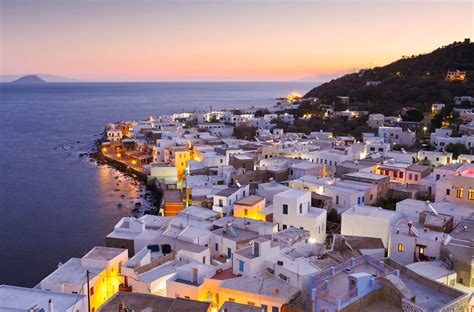The beach is around 350m wide. Nisyros Greece - Nisyros Travel Guide 2021 | Greeka
