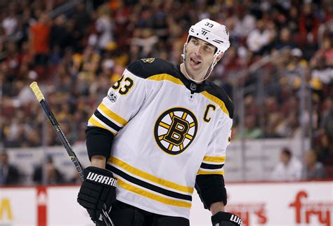 Nhls Tallest Player Zdeno Chara Meets The Nhls Shortest Player