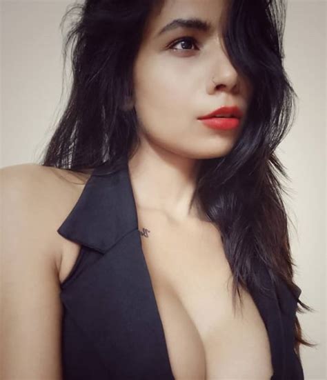 Indian Nude Tiktoker Anne Sharma Leaked Pics 2020 ClicPorn Pics