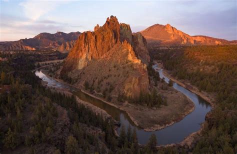 17 Badass Bend Hikes To Conquer During Your Visit