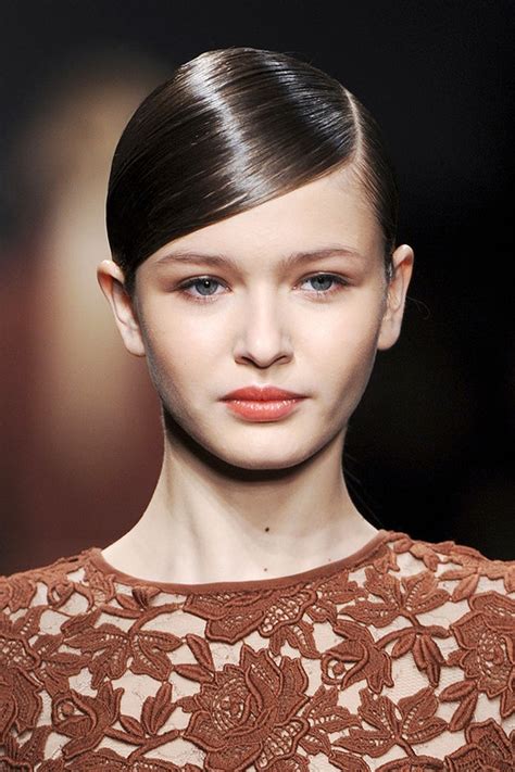 Hair News Network Ponytail Trends For Fallwinter 2011 2012
