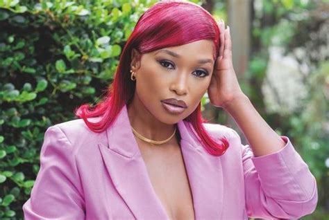 Zola Nombona Celebrates 10 Years In The Entertainment Industry Fakaza