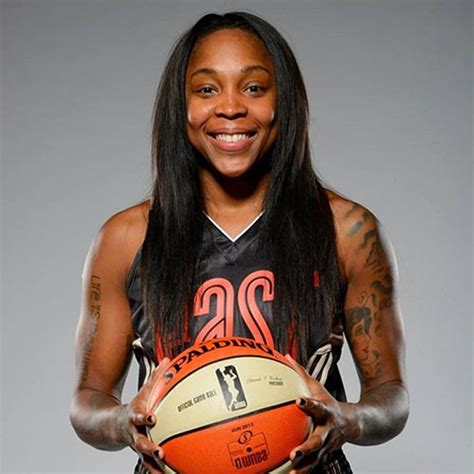 Top 7 Wnba Lesbian Basketball Players Out And Proud Lesbians