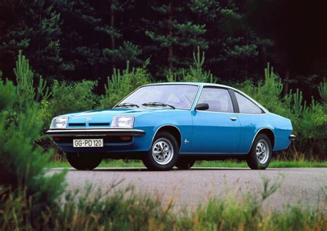 Opel Manta Compie 50 Anni E Piace Ai Collezionisti Motori Storici