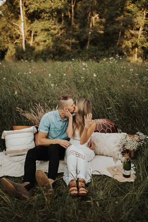 picnic summer engagement photos summer outfit inspo in 2021 picnic engagement photos mini