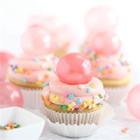 Bubble Gum Frosting Cupcakes With Gelatin Bubbles Sprinkle Bakes