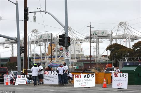 Trucker Strike At Port Of Oakland15 Container Ships Waiting To Dock