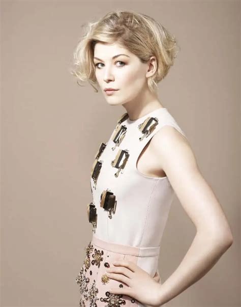 50 Rosamund Pike Hot And Sexy Bikini Pictures Hot Celebrities Photos