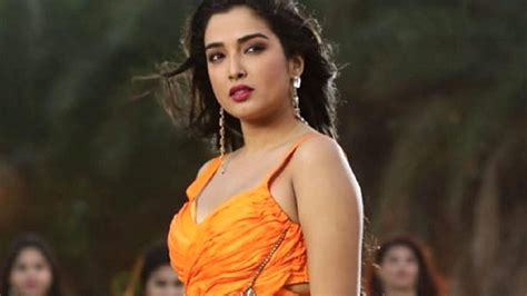 Bhojpuri Star Aamrapali Dubey Wants Death Penalty For Rapists Hindi