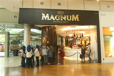 Aeon tebrau city's carpark upgrading works had been completed. Magnum Cafe @IOI City Mall, Putrajaya