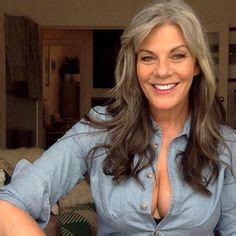 Pin on MILFS & MATURE WOMEN!