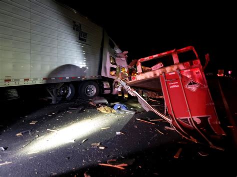 3 Injured After 3 Tractor Trailers Crash Near Parks Williams Grand