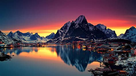 フィヨルド、 漁村、 村、 レーヌ、 ノルウェー、 観光名所、 列島、 北島、 太陽、 真夜中、 湖、 ヨーロッパ、 反射、 山の風景、 反射
