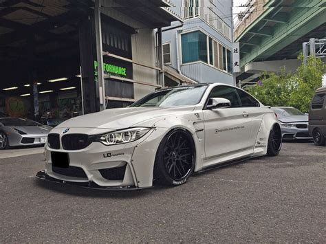 Liberty Walk Give The Bmw M A New Look
