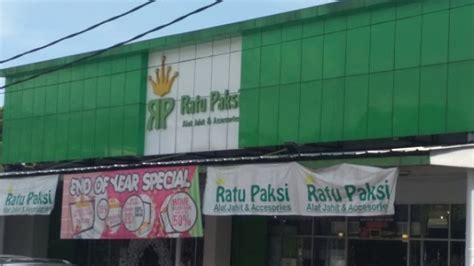 Jun 05, 2021 · harga emas batangan bersertifikat pt aneka tambang (persero) tbk pada hari ini, sabtu (5/6/2021) dibanderol di harga rp 960.000 per gram. Lowongan Kerja Toko Ratu Paksi - Pekanbaru - Karir Riau