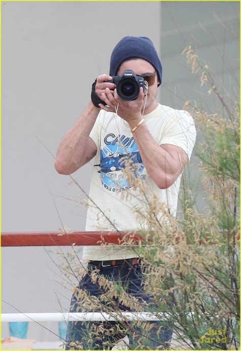 Zac Efron Cannes Camera Man Photo 474723 Photo Gallery Just