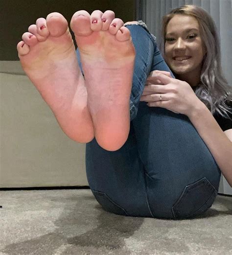 Big Feet Only Thread Size To Us S Of Photos For The Fans Of