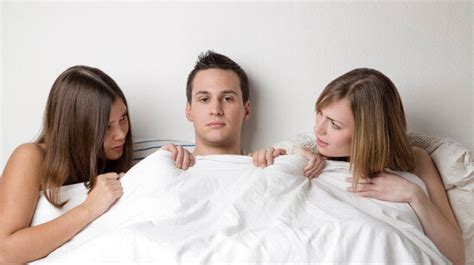 3nder Threesome App Sex With Two People Just Got Easier Huffpost