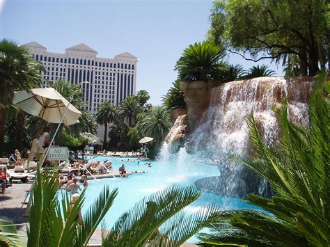 Top 20 Las Vegas Resort Pools Part 1 Las Vegas Resorts Las Vegas