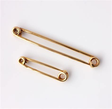 Antique 15ct Gold Kilt Safety Pins In Oringinal Goldsmiths