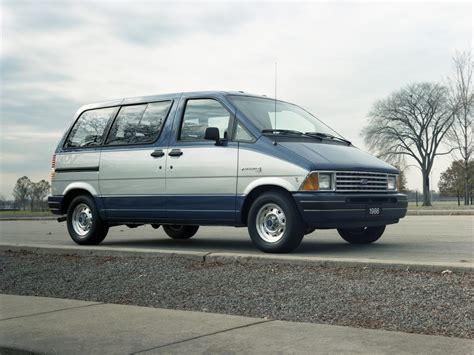 The Ford Aerostar Overshadowed By Chryslers Minivans Has Faded Into
