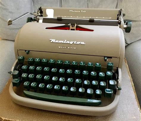 Remington Quiet Writer Vintage Typewriters Typewriter Vintage