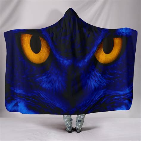 Owl Eyes Plush Lined Hooded Wearable Blanket Readingllc