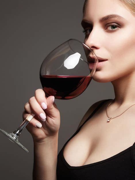 Premium Photo Beautiful Sexy Woman Drinking Red Wine