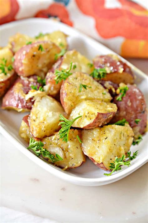 They pack a lot of flavor and sometimes keeping it simple is best! Parmesan Roasted Red Potatoes - Sweet Pea's Kitchen