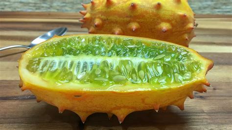 Kiwano Melon Horned Melon What Is This Exotic Fruit Runawayrice