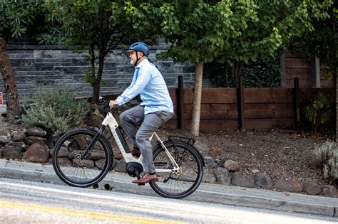 Gazelle Electric Bikes Launches 2020 Product Line With Unveiling Of